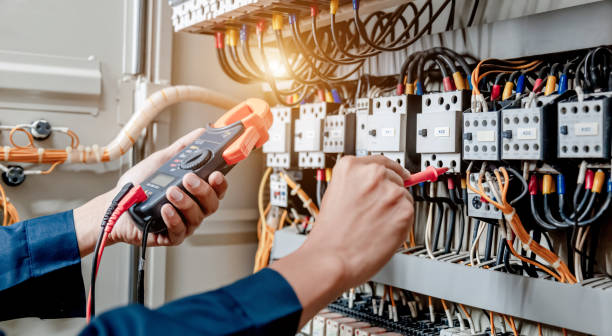 Best Licensed Electrician  in Weeping Water, NE